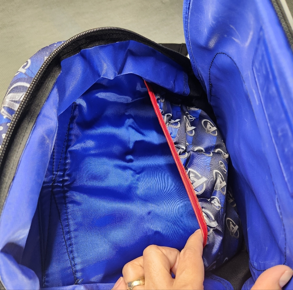 Avengers Kids Backpack - Blue/Green - Picture 7 of 12